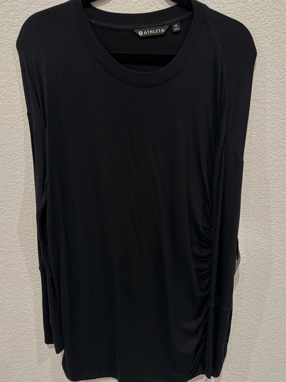 Athleta Black Long Sleeve Long Crewneck Top with Side Ruching